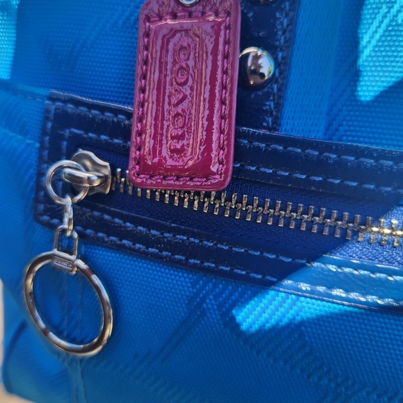 Bright Blue Coach Purse - Picture 15 of 16